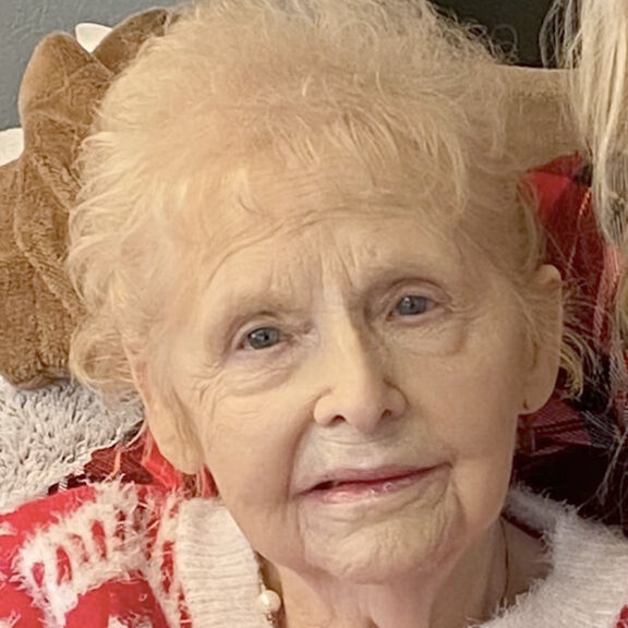 Carlin, Doris